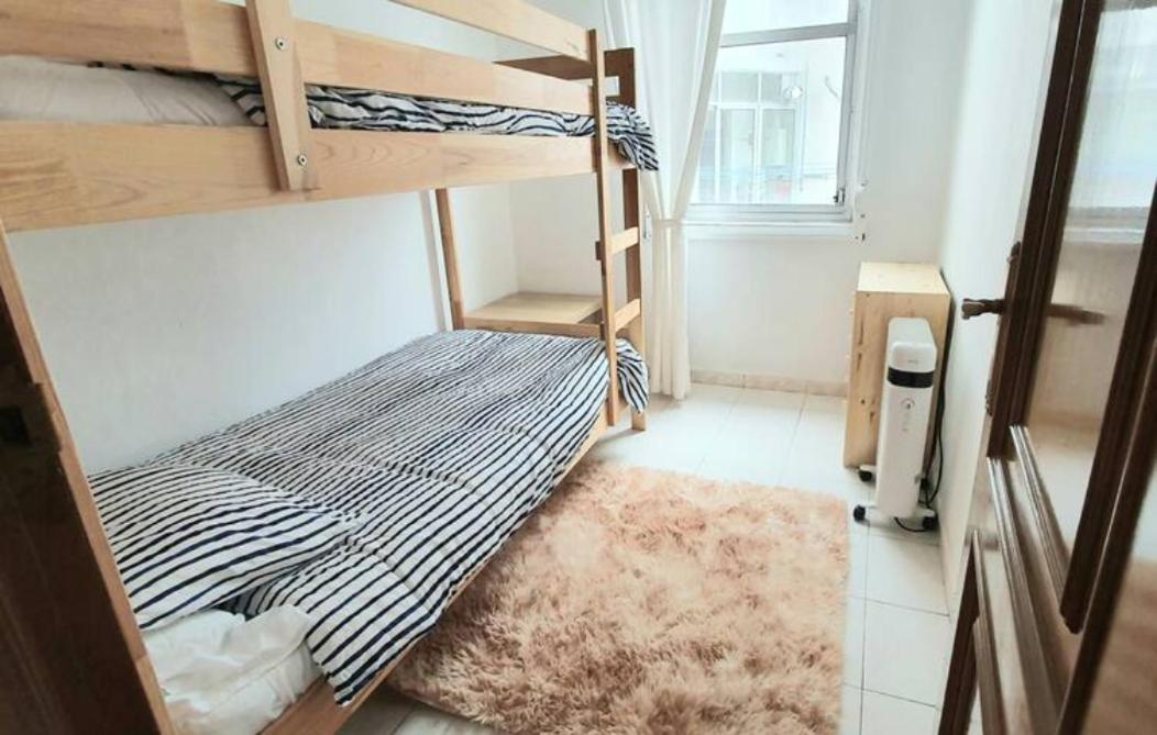 Piso Centrico - Desayuno De Bienvenida Lägenhet Ferrol Exteriör bild